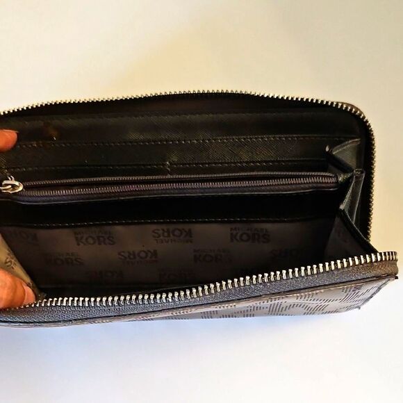 Michael Kors Dark Brown Logo Wallet - Picture 9 of 14